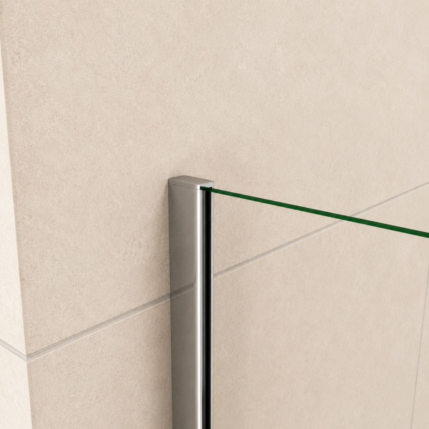 Detail chrómového profilu vaňovej zásteny NAKU ARC Slim