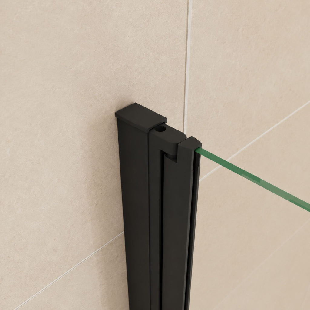 Detail čierneho stenového profilu vaňovej zásteny NAKU FOLD BLACK 3