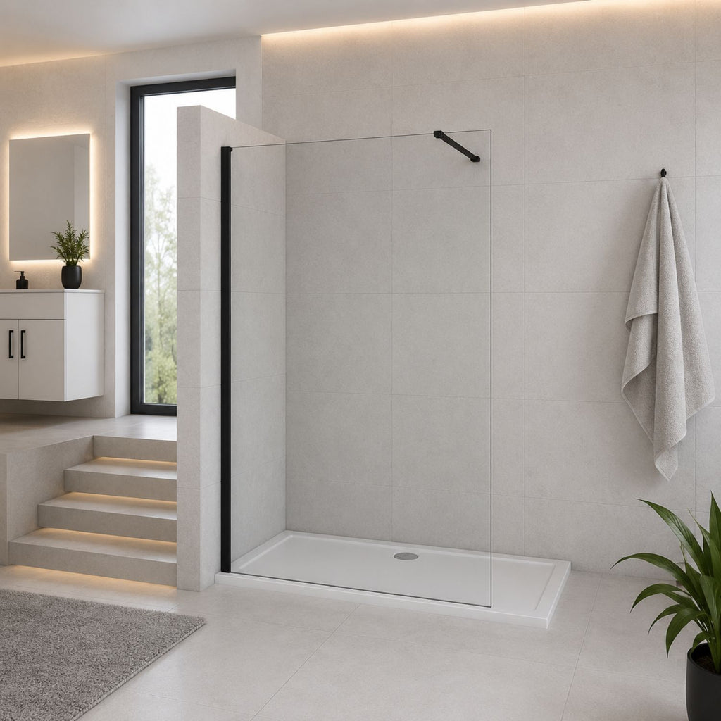 Walk-in sprchová zástena NAKU s čiernou plochou vzperou v modernej kúpeľni